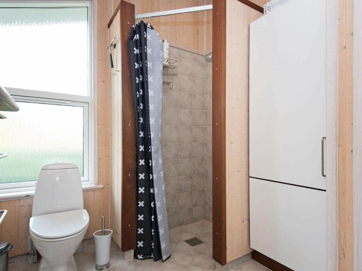 6 Person Holiday Home In Эбельтофт Экстерьер фото